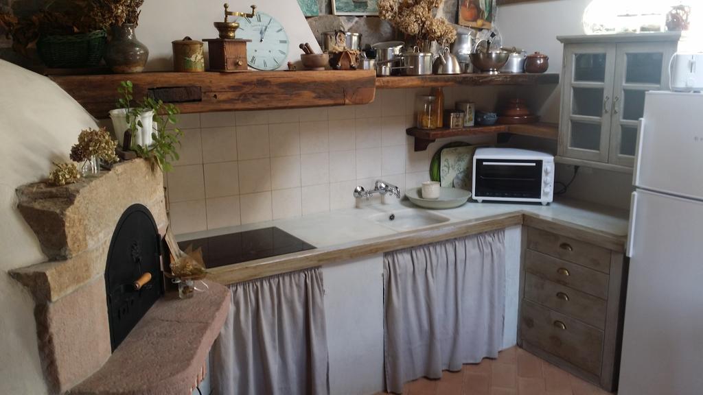 La Curva De Maria Pensionat Terán Exteriör bild